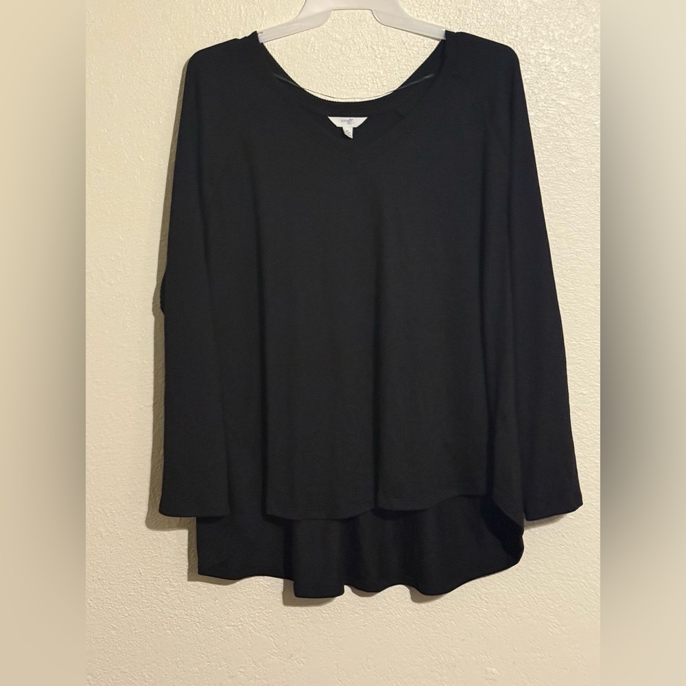 Terra & Sky Elegant Black Blouse